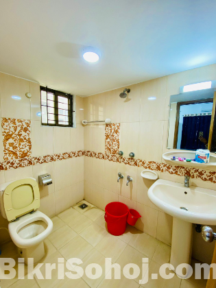 Luxury 2-Bedroom Furnished Apartment Rent in Bashundhara R/A